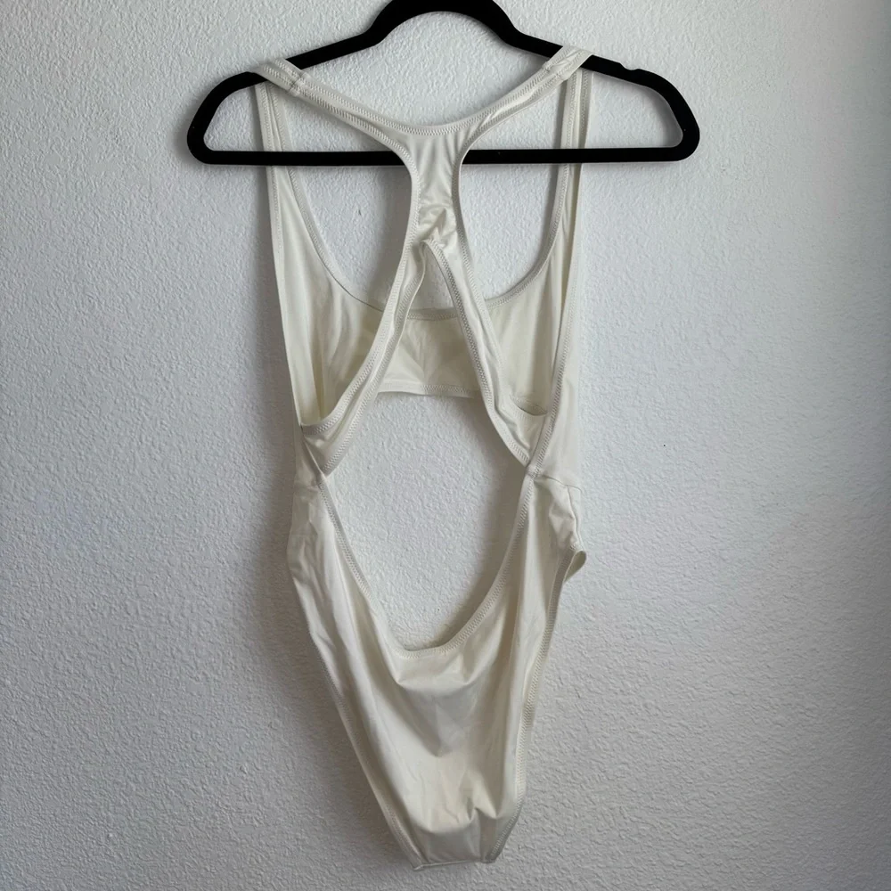 Skims Monokini Cut-Out One Piece Swimsuit – Marble White (Size L) NWT - Picture 6 of 6